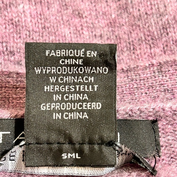 Tahari Purple Crew Neck Sweater with Elegant Texture  💯 CASHMERE - Picture 7 of 10